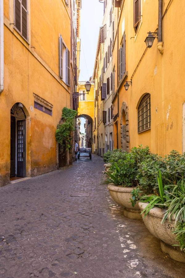 The Magic Hole Apartment Rome Bagian luar foto