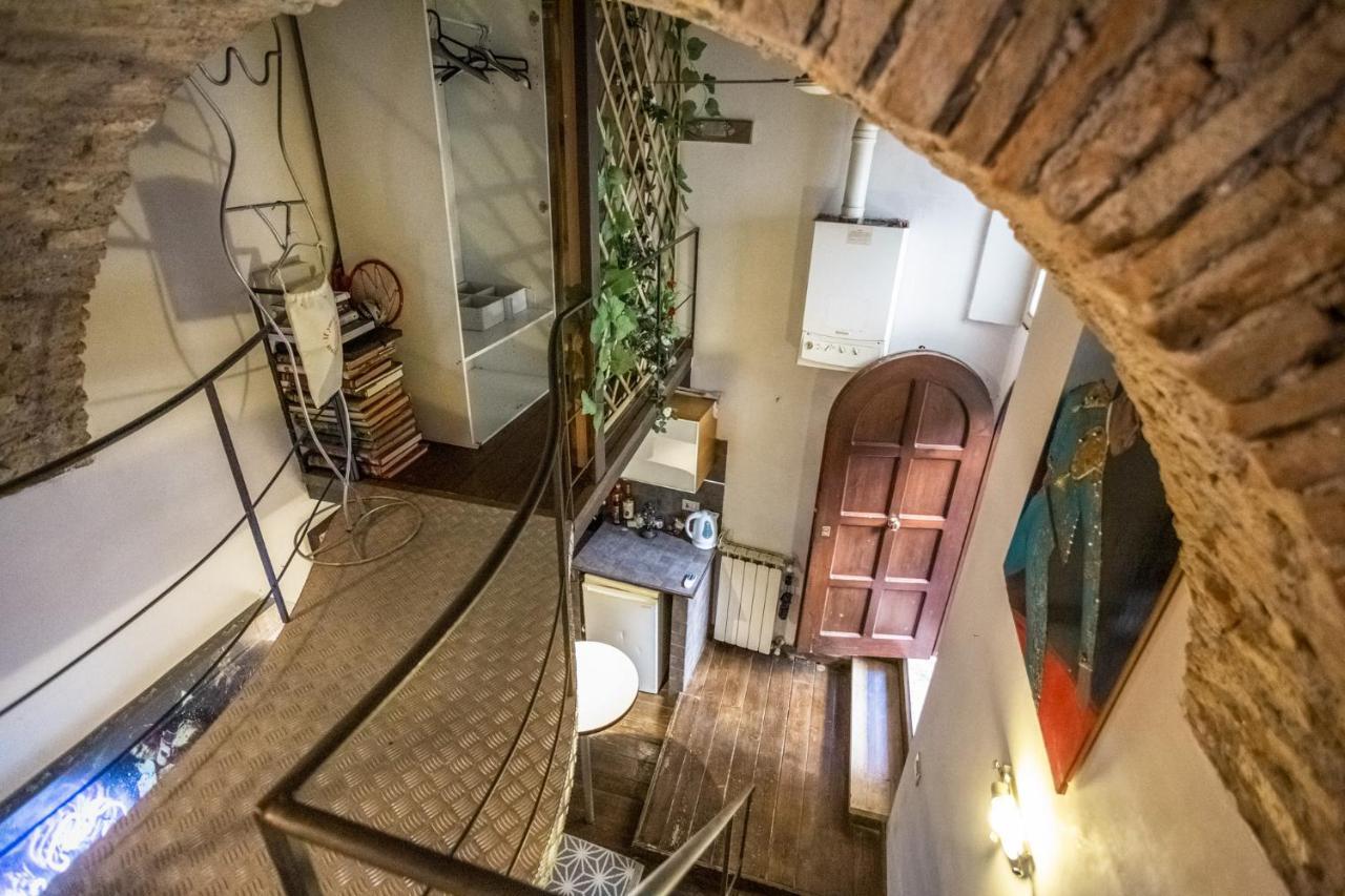 The Magic Hole Apartment Rome Bagian luar foto