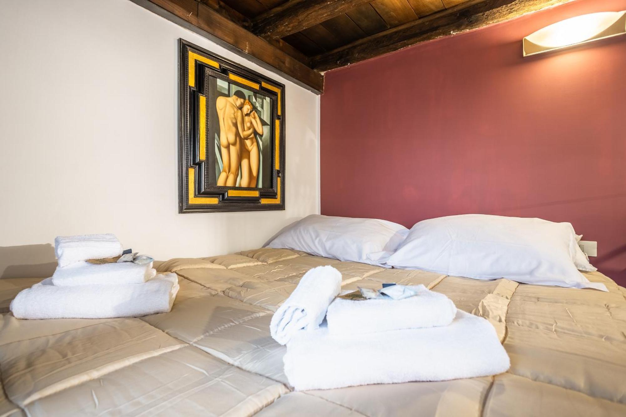 The Magic Hole Apartment Rome Bagian luar foto